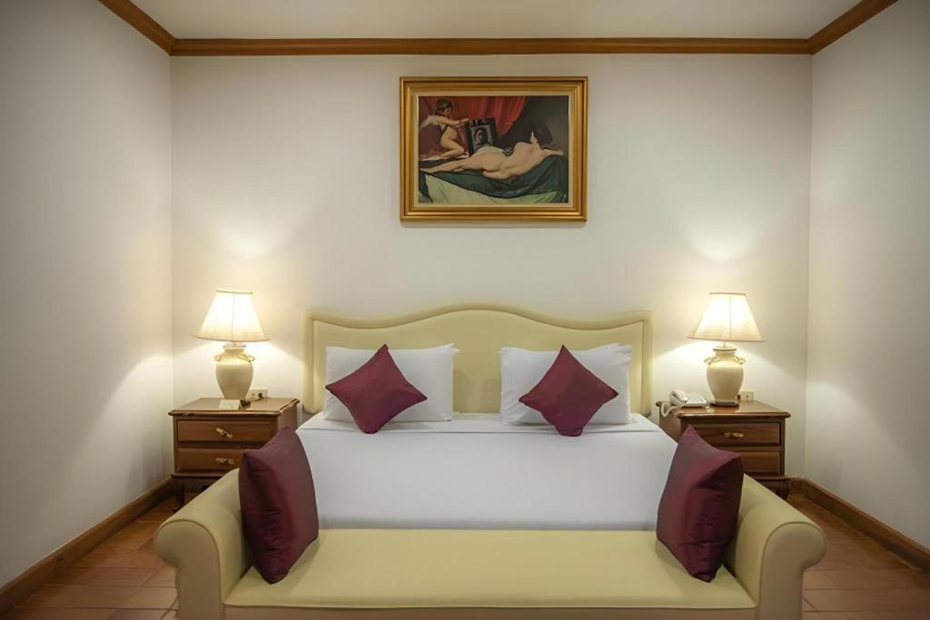 Lido Beach Hotel Патая Екстериор снимка