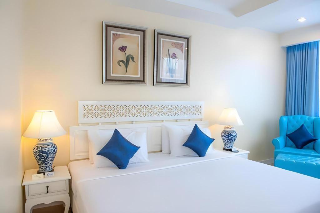 Lido Beach Hotel Патая Екстериор снимка