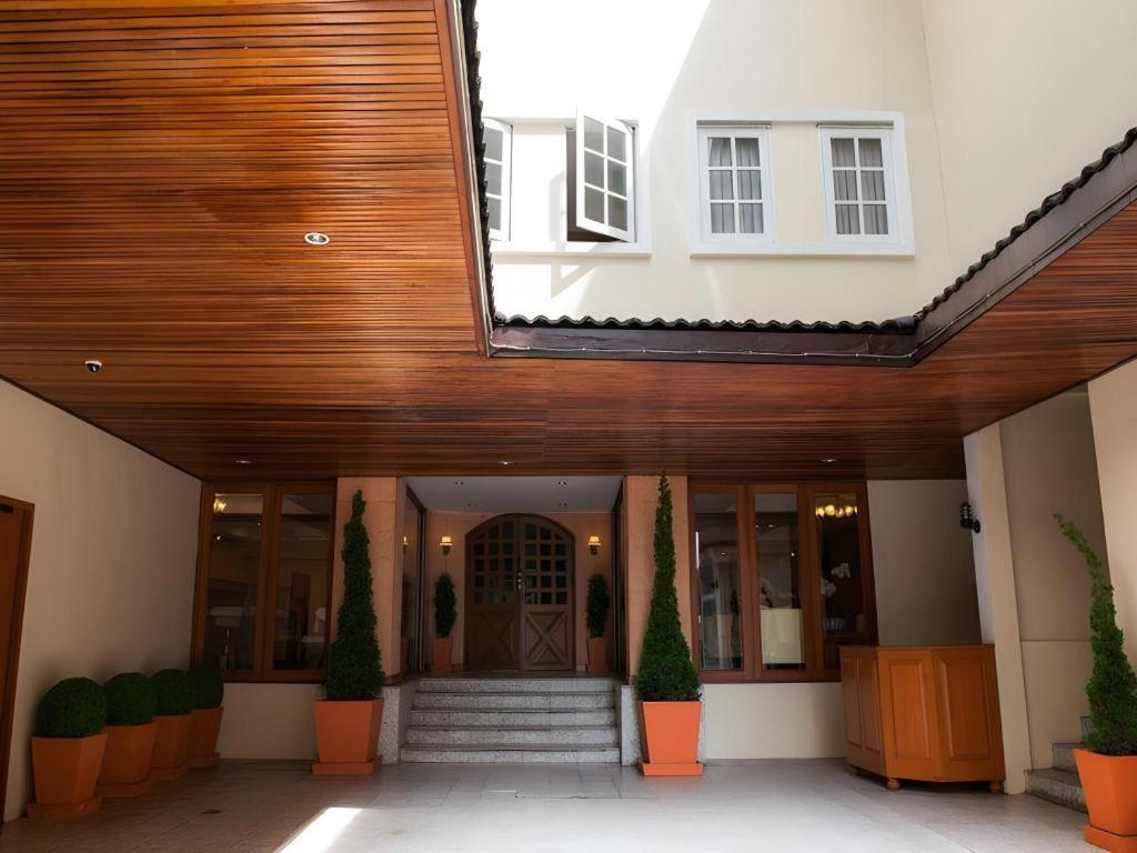Lido Beach Hotel Патая Екстериор снимка